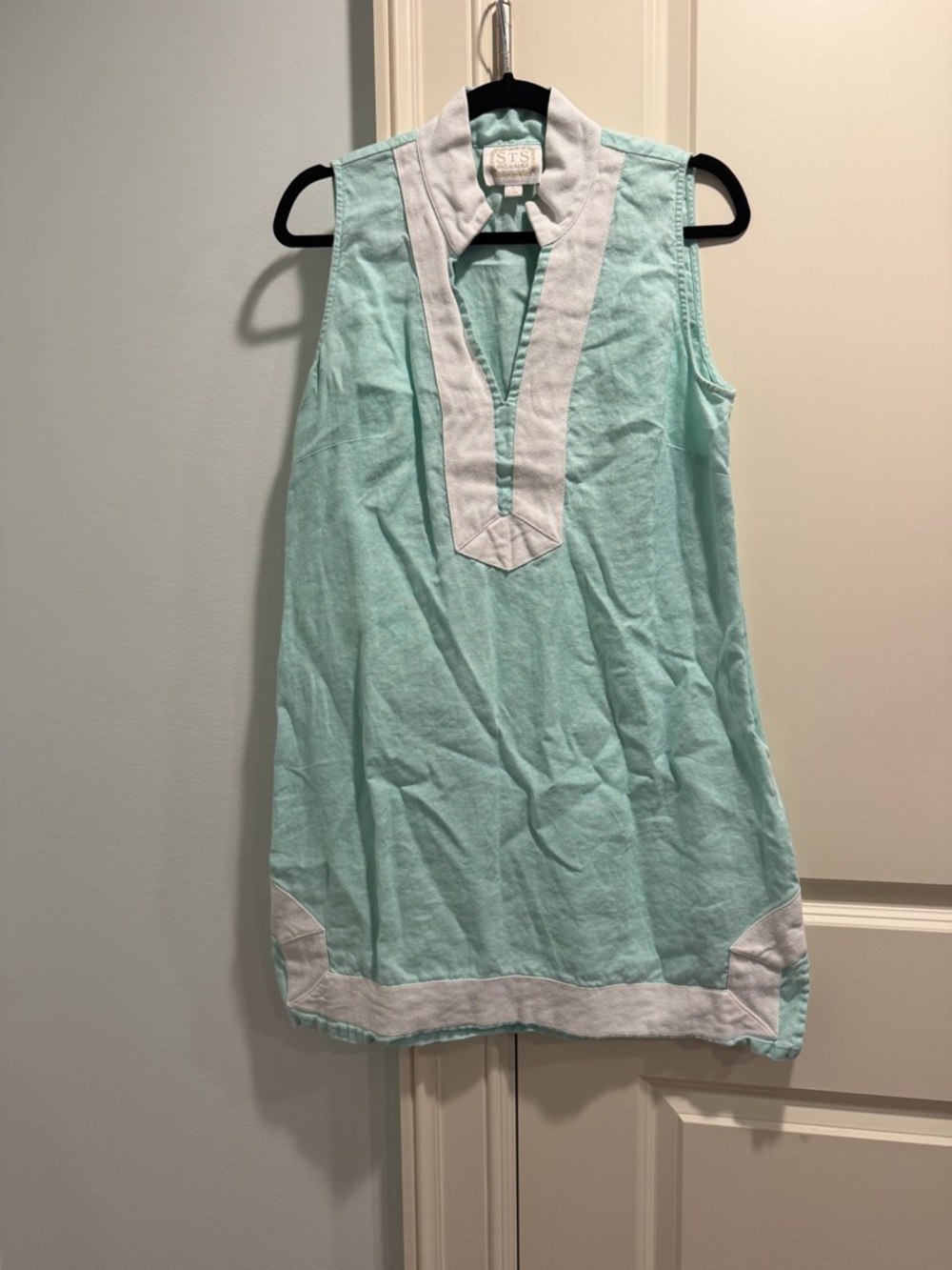 Sail to Sable Mint Green Sleeveless Top with White Trim